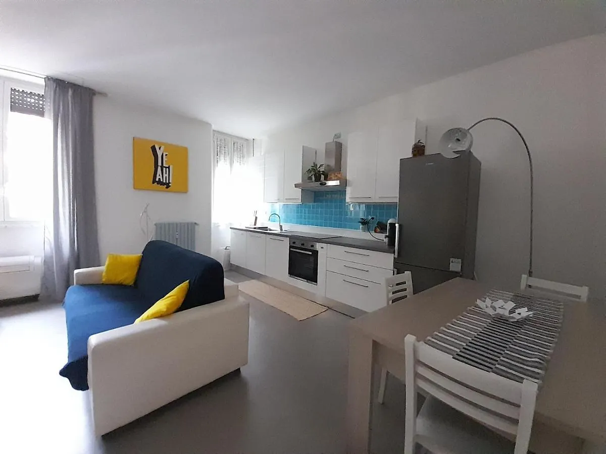 Appartamento Marche Milano Italia